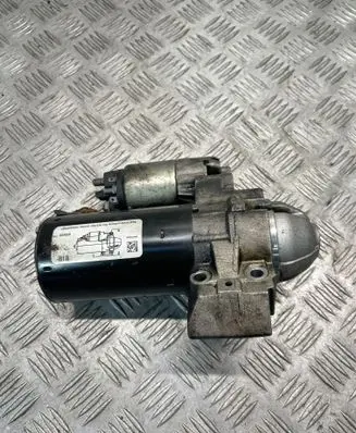 BMW 5 F10 F11 Starter motor 8570383