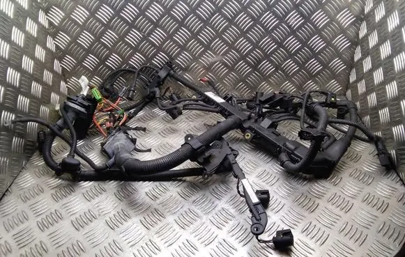 BMW 1 E81 E87 Engine installation wiring loom 780215505 780215205 758019613