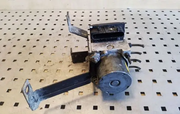 KIA Sorento ABS Pump 0265231811 589103E450 702L4020806