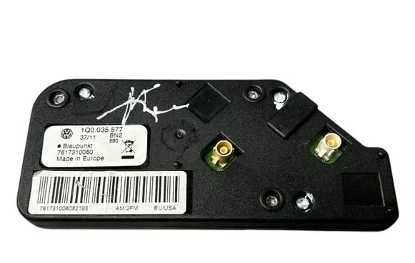 Volkswagen Eos Aerial antenna amplifier 1Q0035577 7617310060