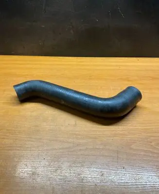 Chrysler 300M Air intake hose/pipe 956589