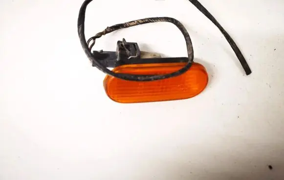 Volkswagen Sharan Front fender indicator light 1h0949111a