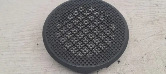 Side speaker trim/cover