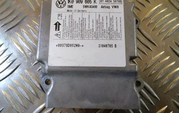 Volkswagen Golf V Airbag control unit/module 1K0909605 5WK43410