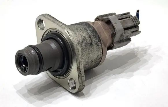 Toyota Corolla E140 E150 Fuel pressure regulator 030007S21