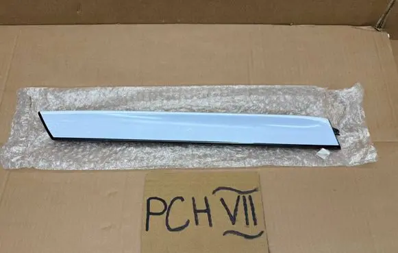 Audi Q3 8U Tailgate/trunk spoiler 8U0854816