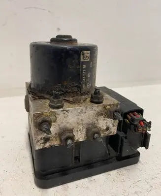 Audi A3 S3 8P ABS Pump 1K0907379Q 00005305F3 10096003553