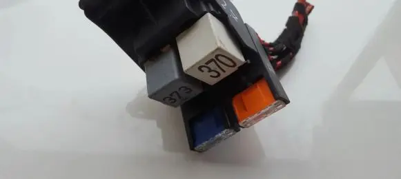 Audi A6 S6 C6 4F Fuse box set 8A0937530 GSM3