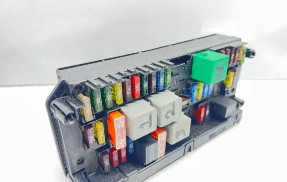 Mercedes-Benz C W204 Other control units/modules A2049009501 A2045459601 A2044423700