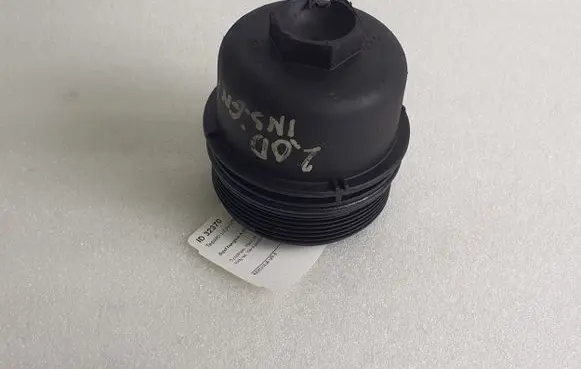 Opel Insignia A Oil filter cover 