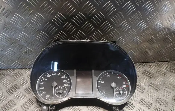Mercedes-Benz Vito Viano W447 Speedometer (instrument cluster) 4479009605 A4479009605