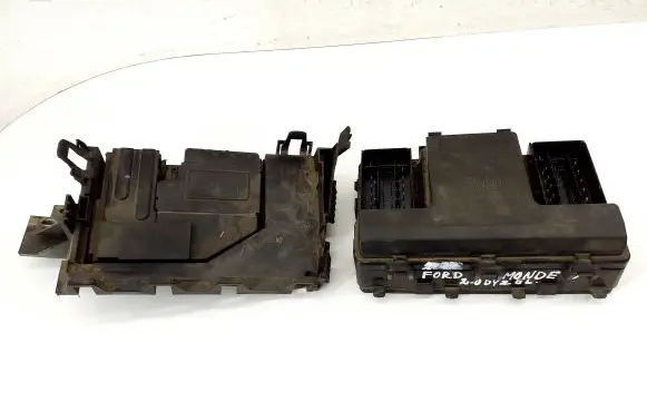 Ford Mondeo MK IV Fuse box set DG9T14A301AD