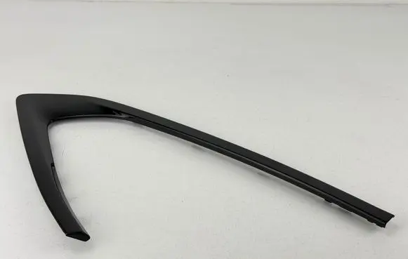 BMW i4 Rear door trim (molding) 5A5C0B4 915452024 19517210