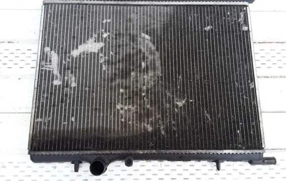 Citroen Xsara Picasso Coolant radiator 9637040680 868875ZA