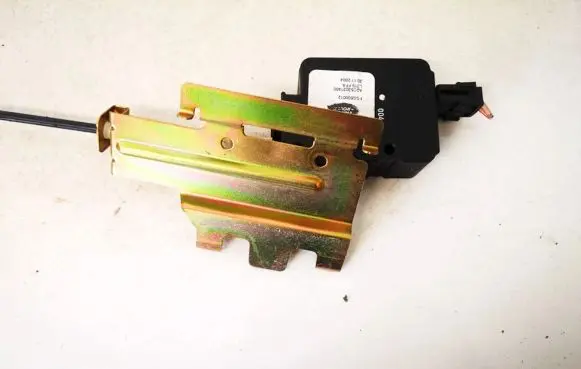 Land Rover Discovery 3 - LR3 Central locking motor fsg500012 a2c53031400