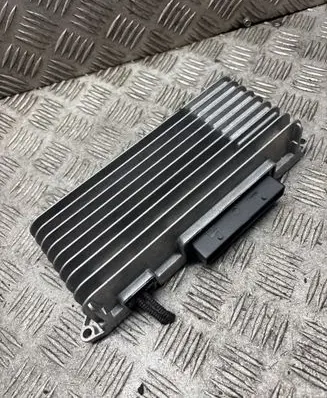 Audi A6 S6 C6 4F Sound amplifier 4F0910223M 4F0035223N 720300800300