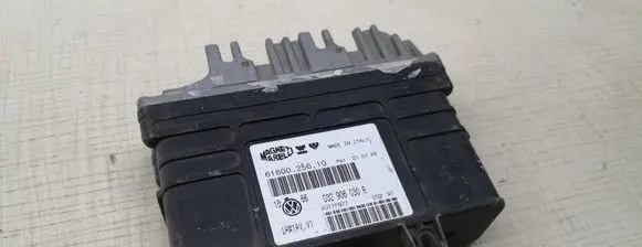 Volkswagen Golf III Engine control unit/module 6160025610