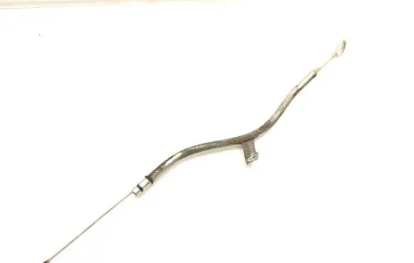 Mitsubishi Outlander Oil level dip stick