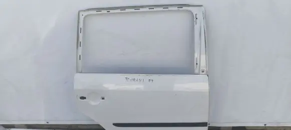 Volkswagen Touran I Rear door 