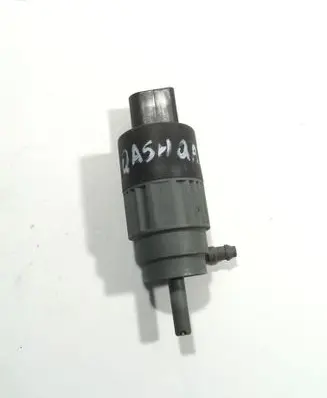 Nissan Qashqai Windscreen/windshield washer pump