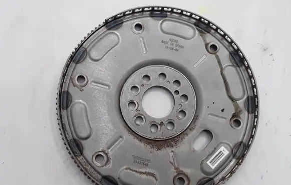 Volvo S90, V90 Flywheel 31437546