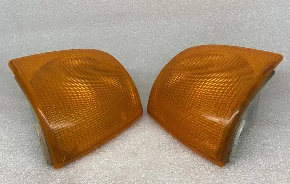 Audi 100 200 5000 C3 Front indicator light 443953049 443953050 443953049E
