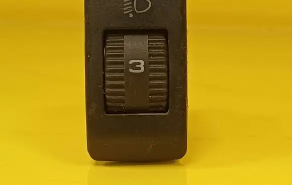 Volkswagen Golf II Headlight level height control switch 191941333