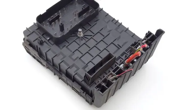 Skoda Octavia Mk2 (1Z) Fuse module 1K0937125A