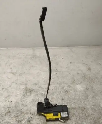 Volvo XC90 Rear door lock 30699754