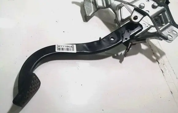 Opel Zafira B Brake pedal 24463406