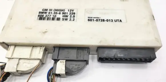 BMW 5 E39 Comfort/convenience module 61356901229