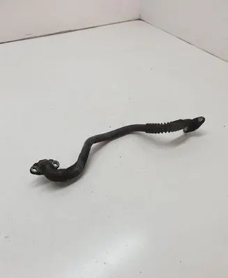 Coolant pipe/hose