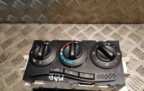 Mercedes-Benz A W168 Interior fan control switch A1688300485 1688300485