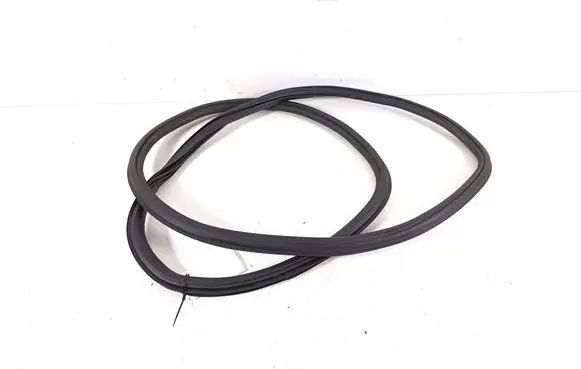 Audi A4 S4 B9 Front door rubber seal 8W0831721B