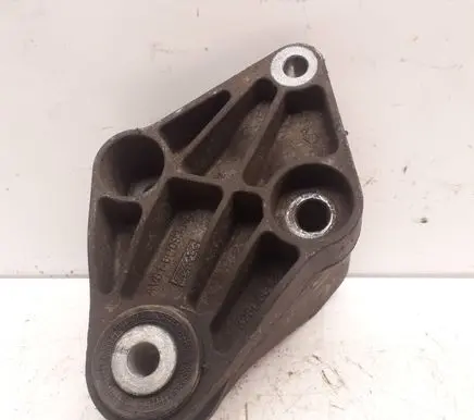 Ford Focus Gearbox mounting bracket AV616P093A