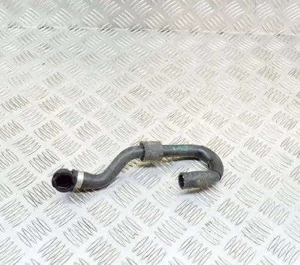 BMW i8 Engine coolant pipe/hose 9168922