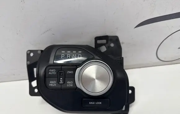 Dodge RAM Gear shift switch/knob 68503743AB