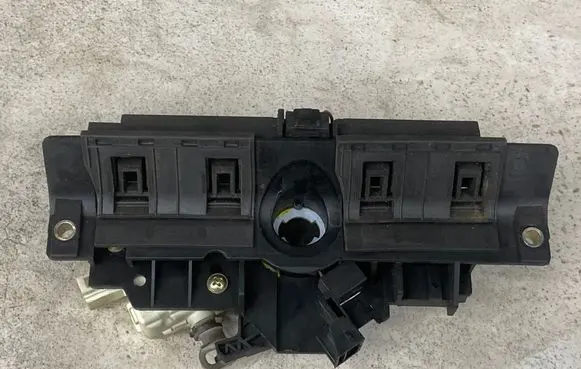 Audi A6 S6 C5 4B Tailgate/trunk/boot exterior handle 8D9827565C 4B0827565H