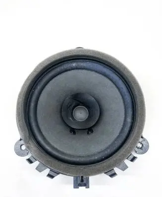 Volvo C30 Front door high frequency speaker 30657444