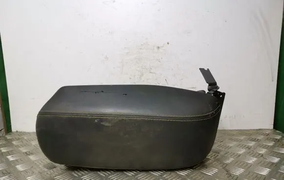 Jeep Cherokee Armrest