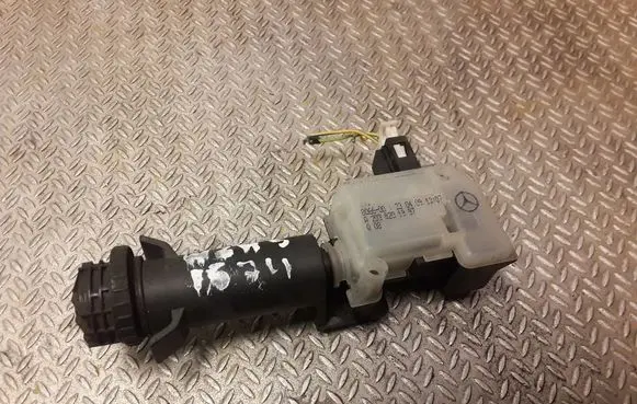 Mercedes-Benz B W245 Fuel tank cap lock A2038201997 2038201997