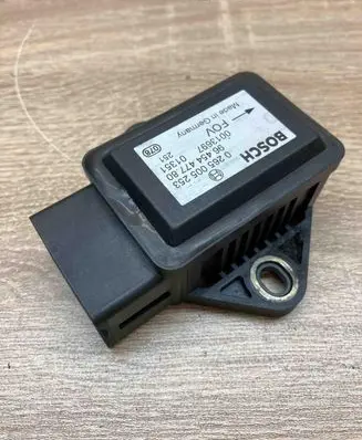 Peugeot 307 ESP acceleration yaw rate sensor 9645447780 026500253