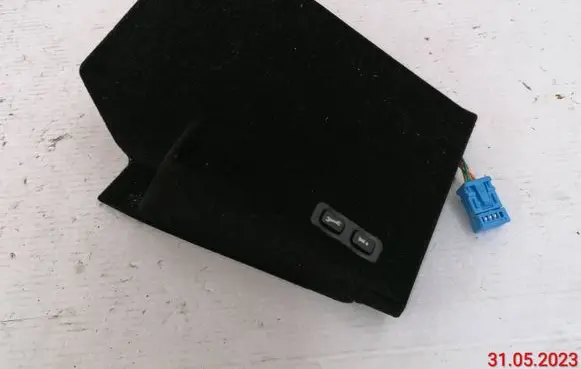 Mercedes-Benz S W221 EUR ISO radio connector A2218231311