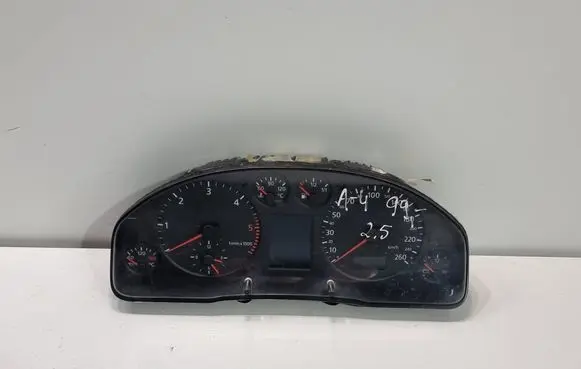 Audi A4 S4 B5 8D Speedometer (instrument cluster) 8D0919881H