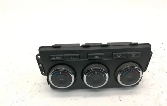 Mazda 6 Interior fan control switch SGDN361190A