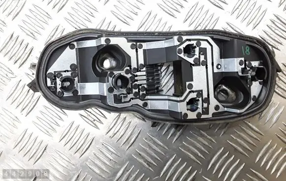 Opel Corsa D Tail light bulb cover holder 89037853
