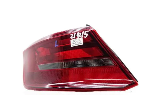 Audi A3 S3 A3 Sportback 8P Rear/tail lights 8V4945095C 81080102 0063141