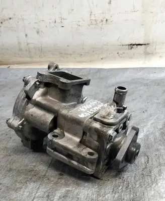 BMW 3 E46 Power steering pump 3146310021
