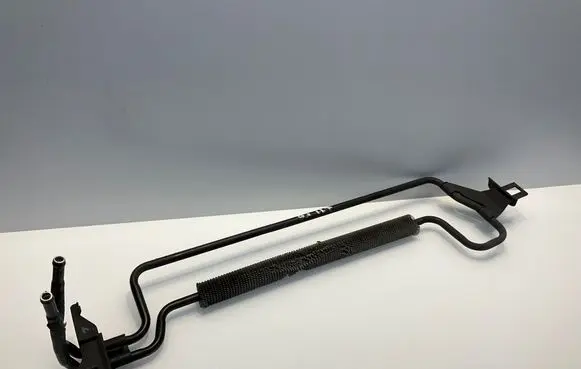 Mercedes-Benz E W211 Power steering radiator A2114662224 A2114662324