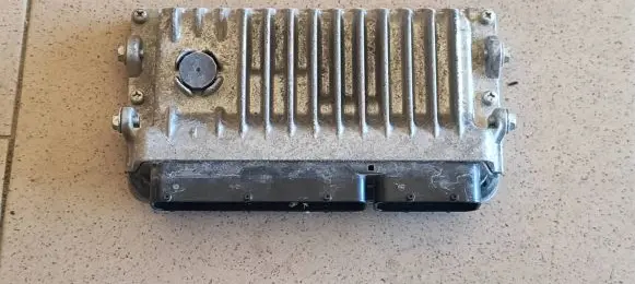 Toyota Yaris Other control units/modules 896610DL01 MB2762000240